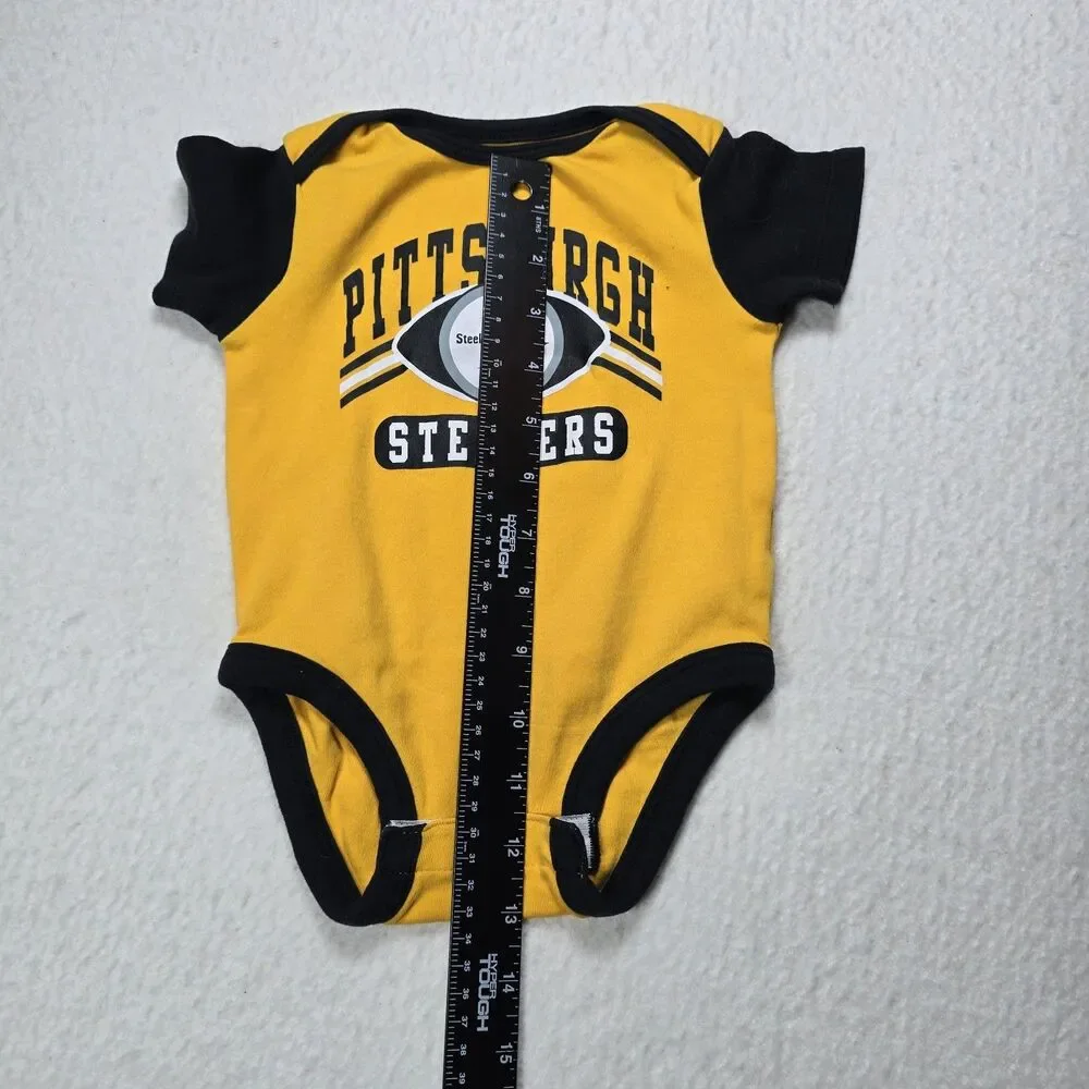 Set Of 2 Pittsburgh Steelers Baby One Piece Size 6-9 Months NFL Team Apparel
